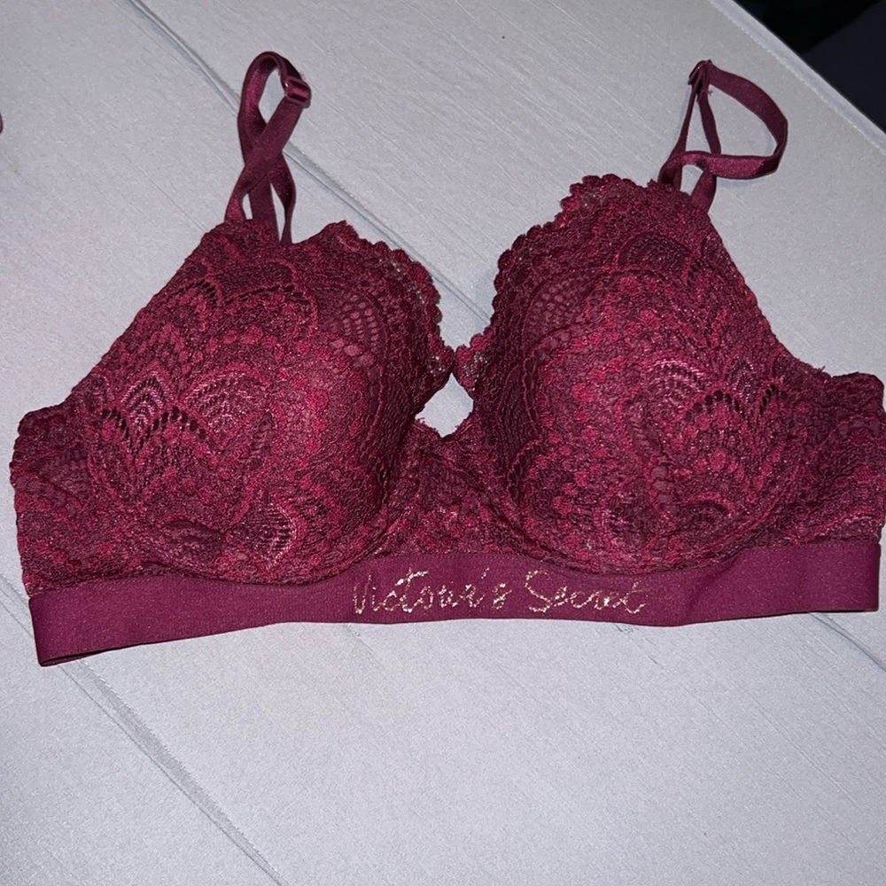 Victoria’s Secret bra